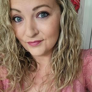 Meet your Posher, Shell